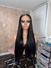 Load image into Gallery viewer, Nicole
